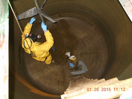 CONFINED SPACE MIXER REPAIR