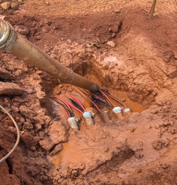 Hydro Excavation Uncovers Utilities